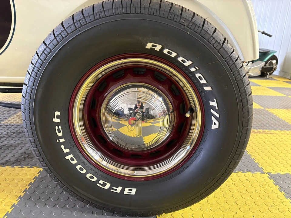 Ford Hot Rod - Image 28 of 31