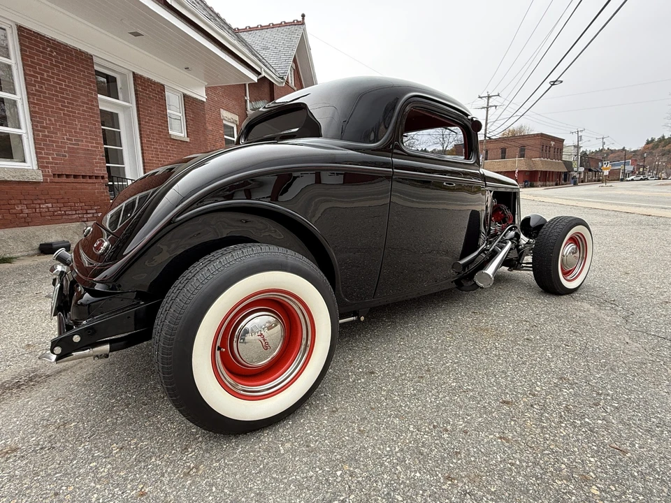 Ford Hot Rod - Image 14 of 31