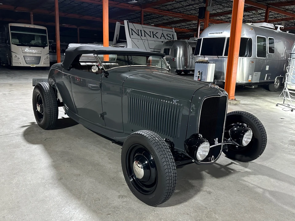 Ford Hot Rod - Image 14 of 31