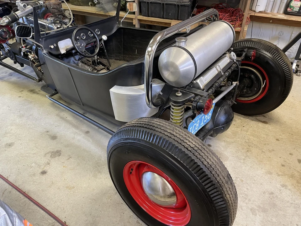 Ford Hot Rod - Image 27 of 31