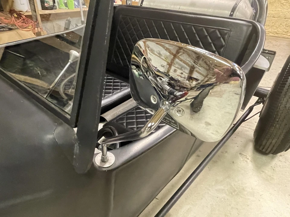 Ford Hot Rod - Image 23 of 31