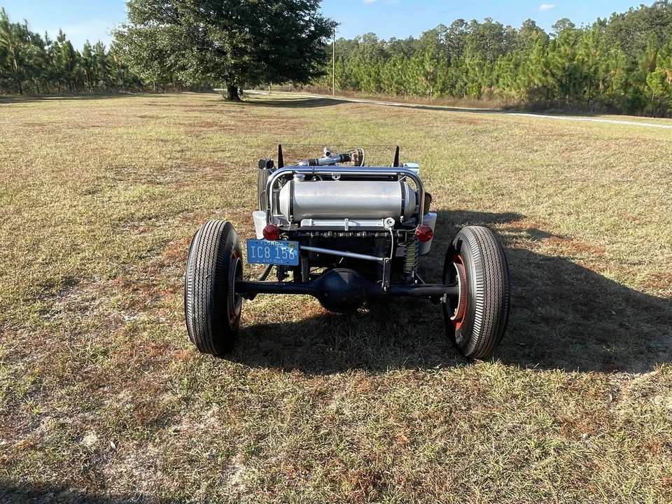 Ford Hot Rod - Image 7 of 31