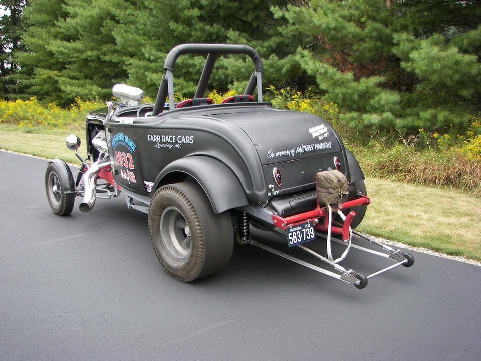 Ford Hot Rod - Image 9 of 31