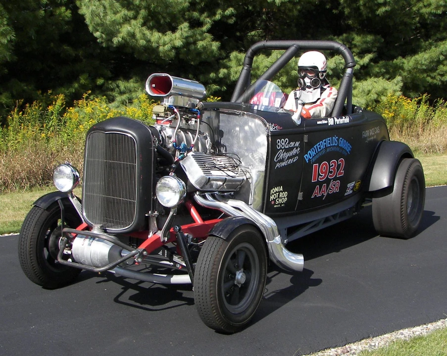 Ford Hot Rod - Image 12 of 31