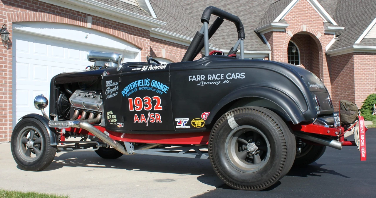Ford Hot Rod - Image 10 of 31