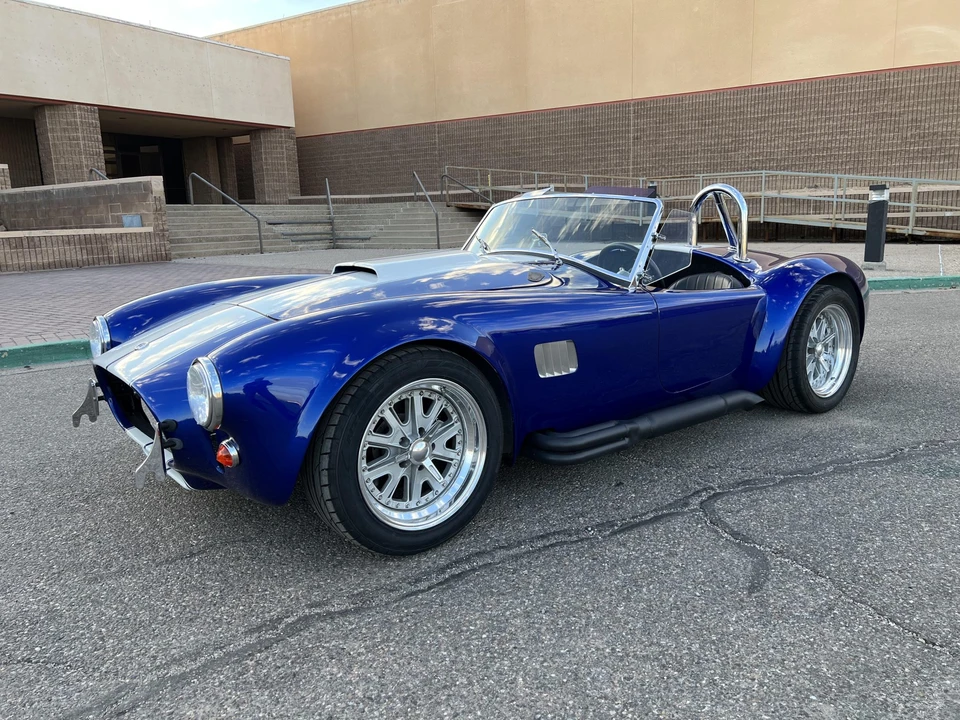 Shelby Cobra Replica - Image 5 of 31