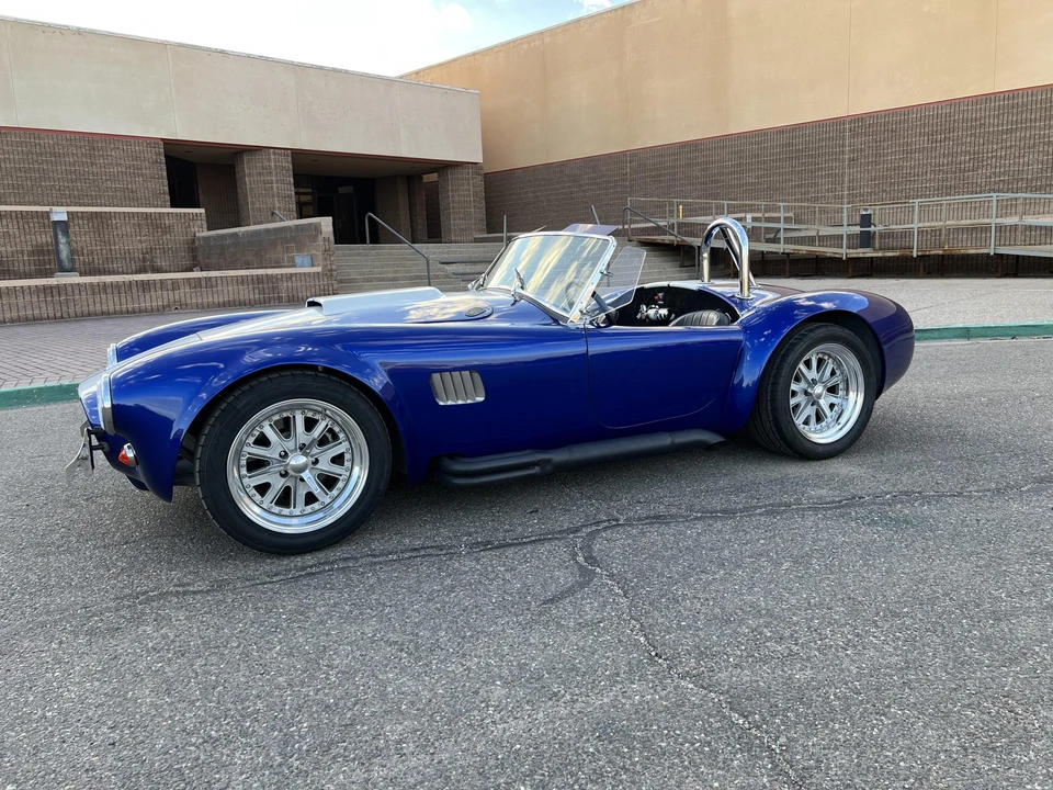 Shelby Cobra Replica - Image 6 of 31