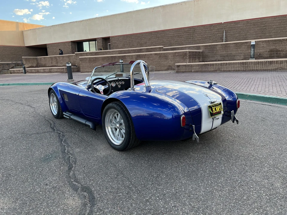 Shelby Cobra Replica - Image 12 of 31