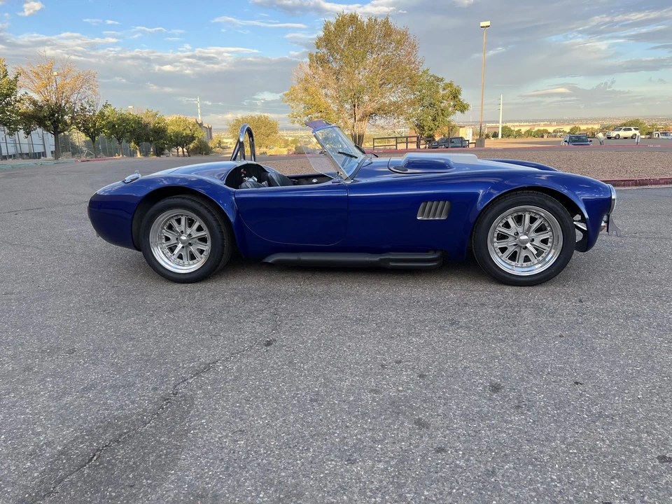 Shelby Cobra Replica - Image 22 of 31