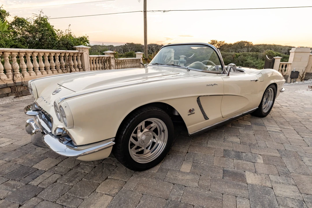 1962 Chevrolet Corvette C1 - Image 2 of 31