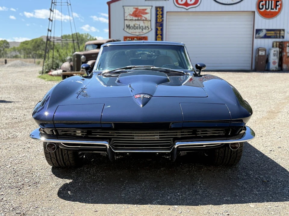 1963 Chevrolet Corvette C2 - Image 20 of 31