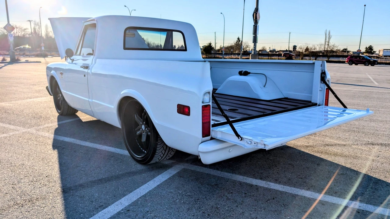 1967 Chevrolet C/K 2nd Gen - Image 21 of 31