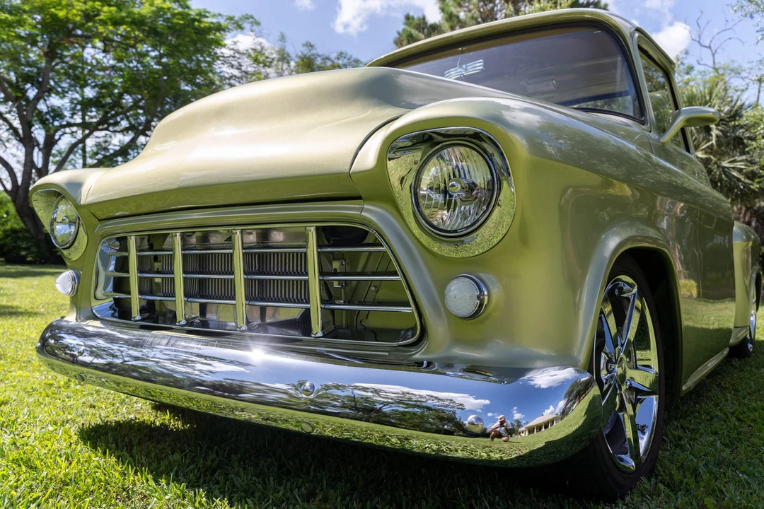 1955 Chevrolet Task Force - Image 23 of 31