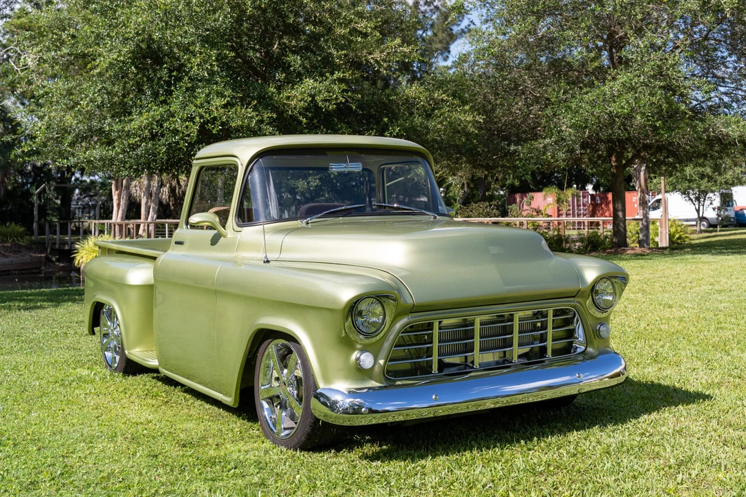 1955 Chevrolet Task Force - Image 4 of 31