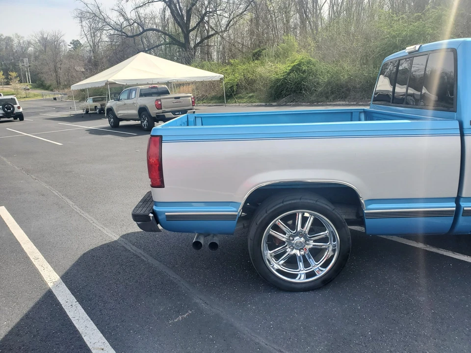 1993 Chevrolet C/K 4th Gen - Image 25 of 31