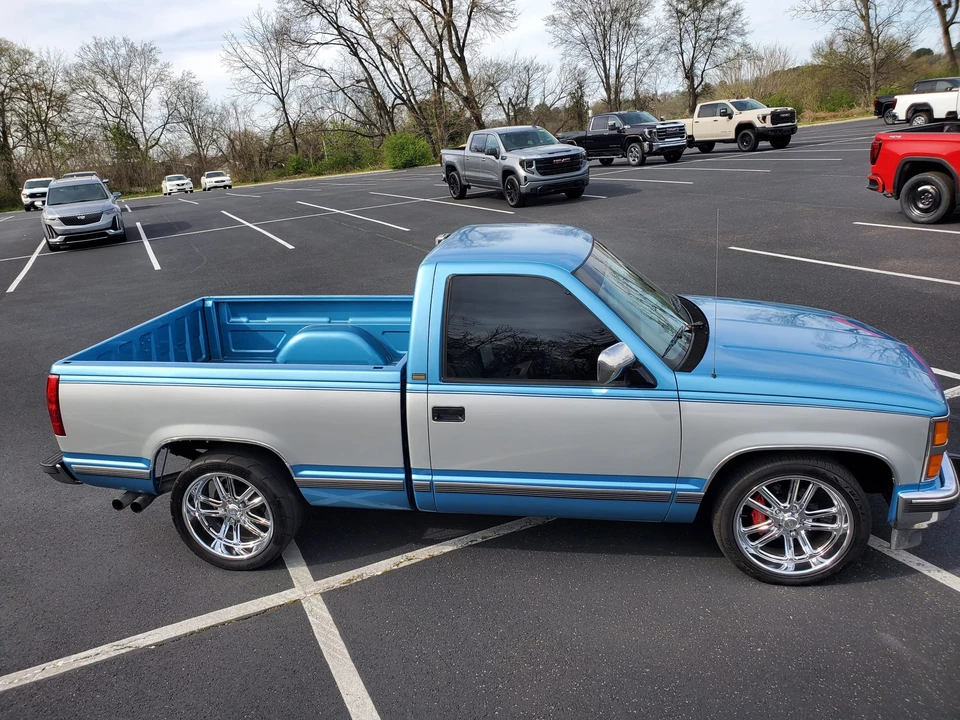 1993 Chevrolet C/K 4th Gen - Image 6 of 31