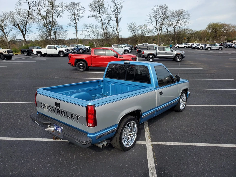 1993 Chevrolet C/K 4th Gen - Image 8 of 31