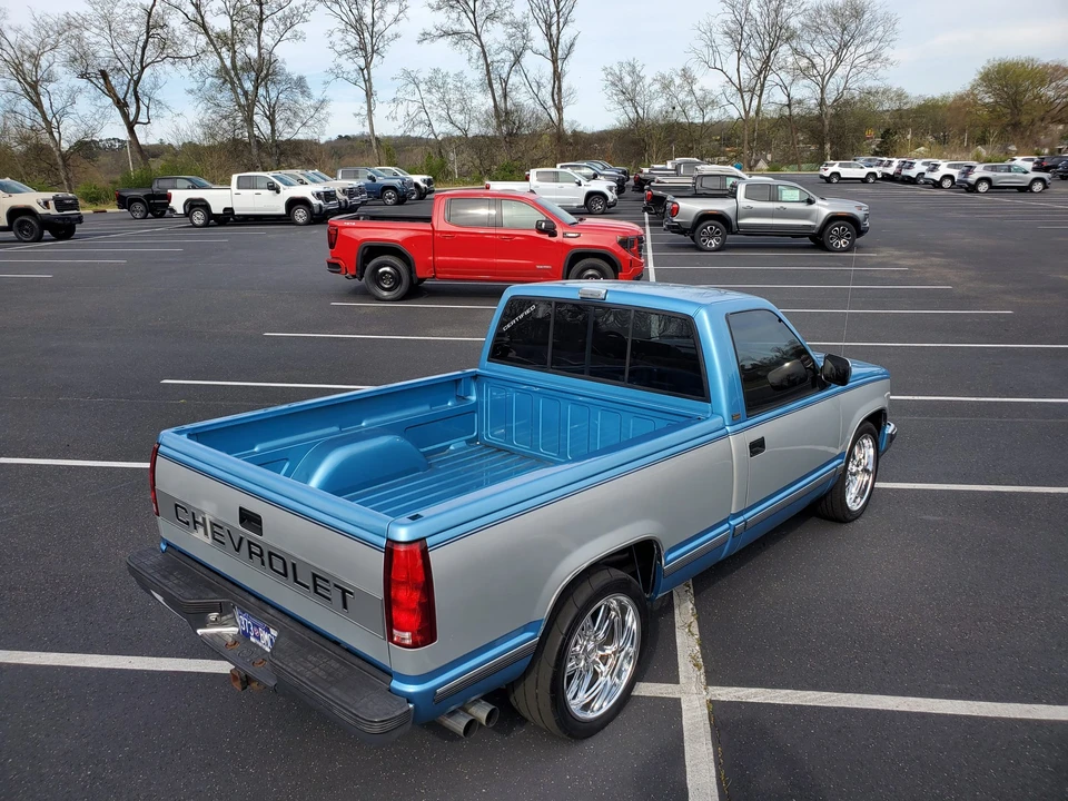 1993 Chevrolet C/K 4th Gen - Image 9 of 31