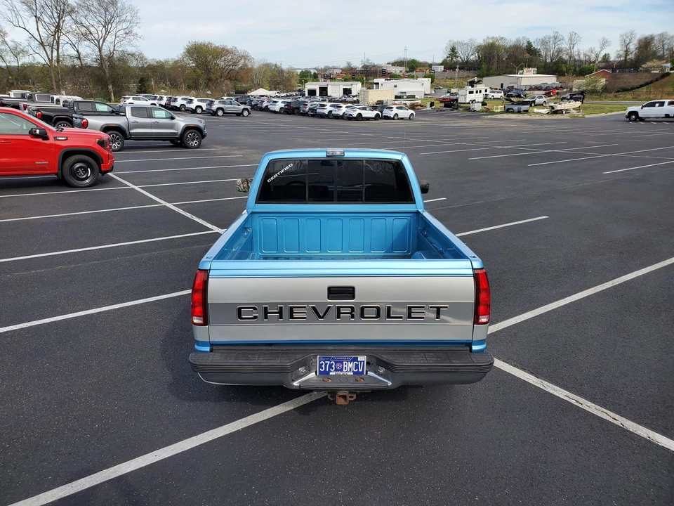 1993 Chevrolet C/K 4th Gen - Image 10 of 31