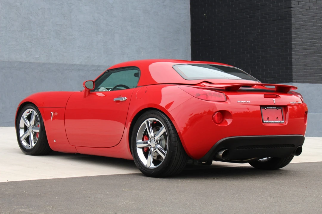 2007 Pontiac Solstice GXP - Image 10 of 31