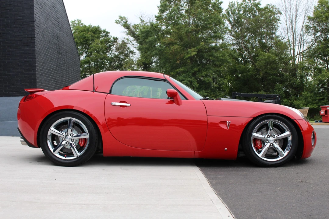 2007 Pontiac Solstice GXP - Image 13 of 31