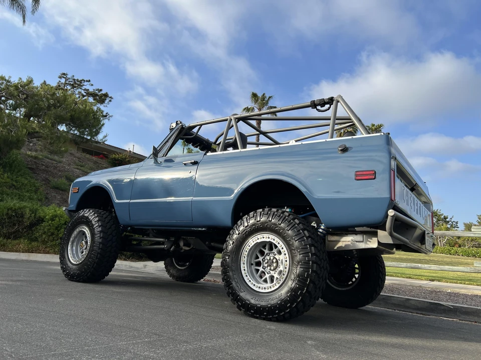 1969 Chevrolet K5 Blazer 1st Gen - Image 29 of 31