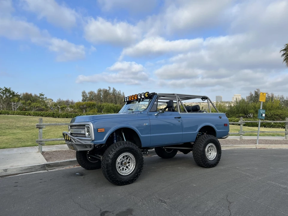 1969 Chevrolet K5 Blazer 1st Gen - Image 27 of 31