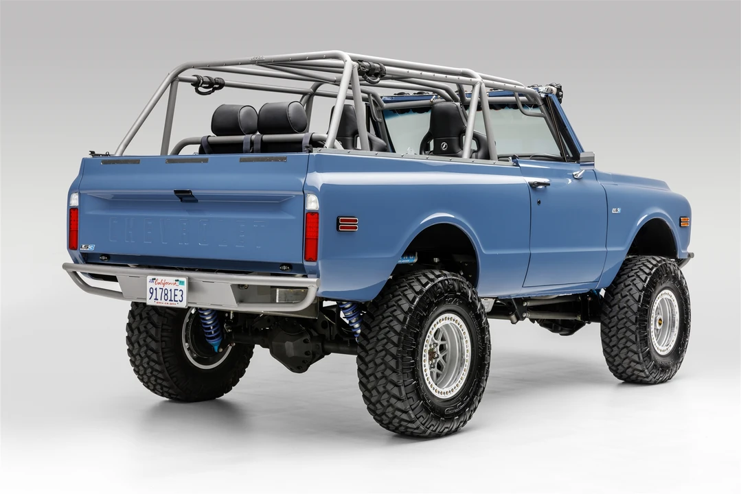 1969 Chevrolet K5 Blazer 1st Gen - Image 17 of 31