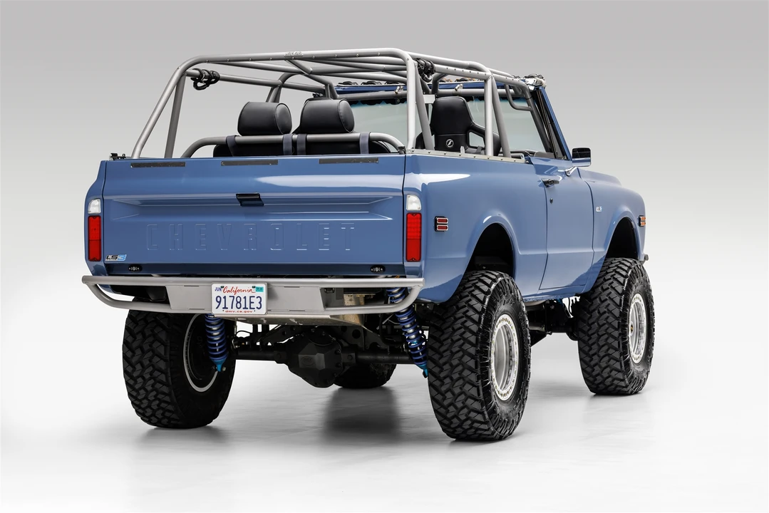 1969 Chevrolet K5 Blazer 1st Gen - Image 15 of 31