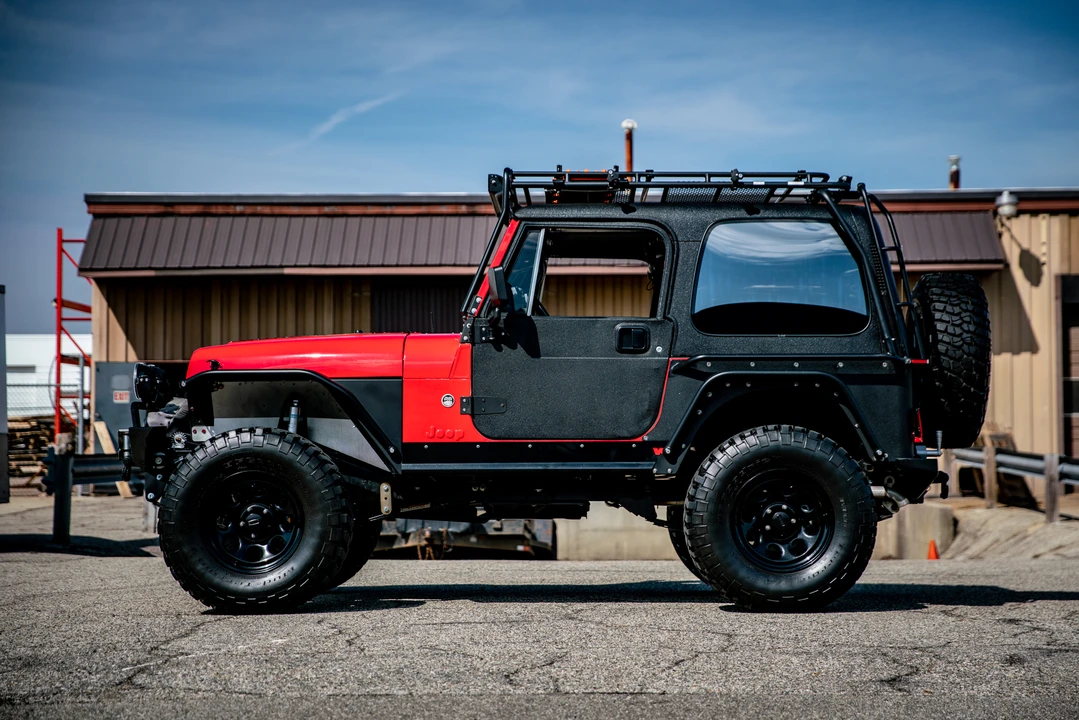 1995 Jeep YJ Wrangler - Image 2 of 31