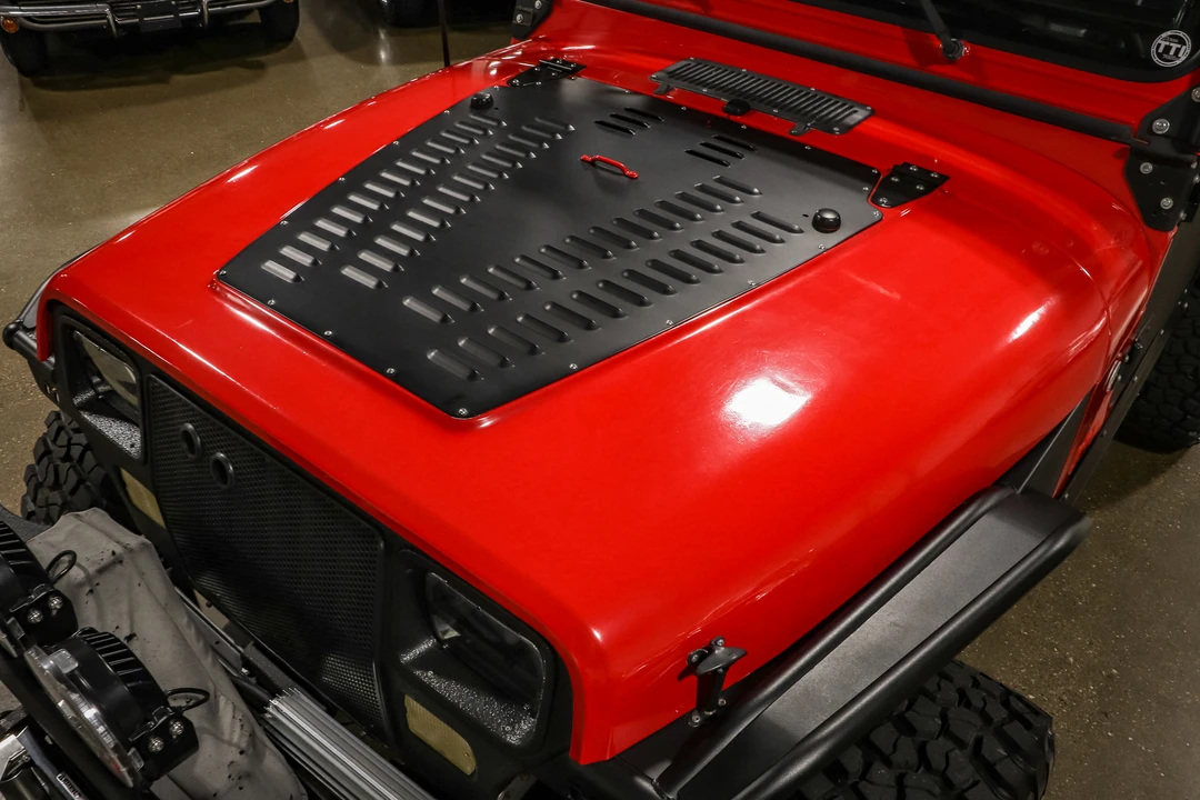 1995 Jeep YJ Wrangler - Image 20 of 31