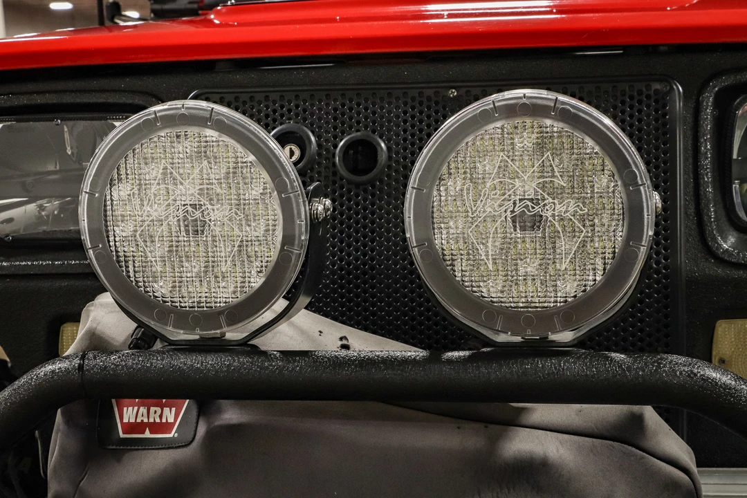 1995 Jeep YJ Wrangler - Image 25 of 31