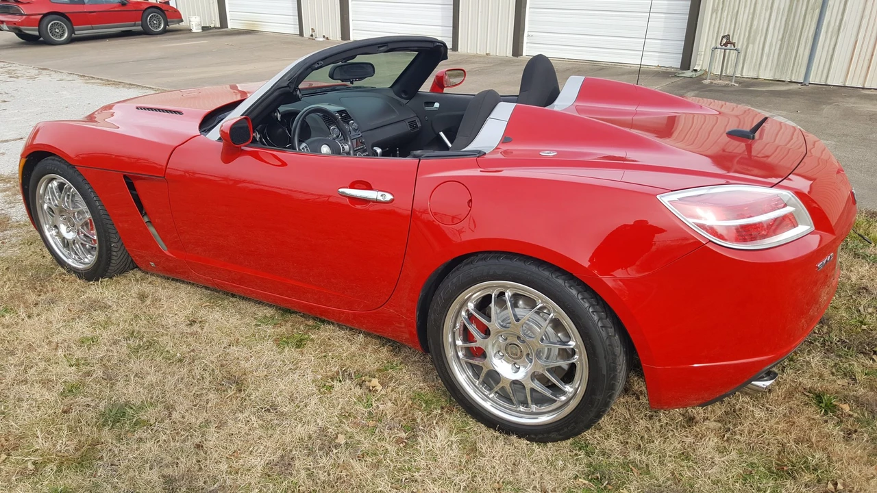 2007 Saturn Sky - Image 4 of 31