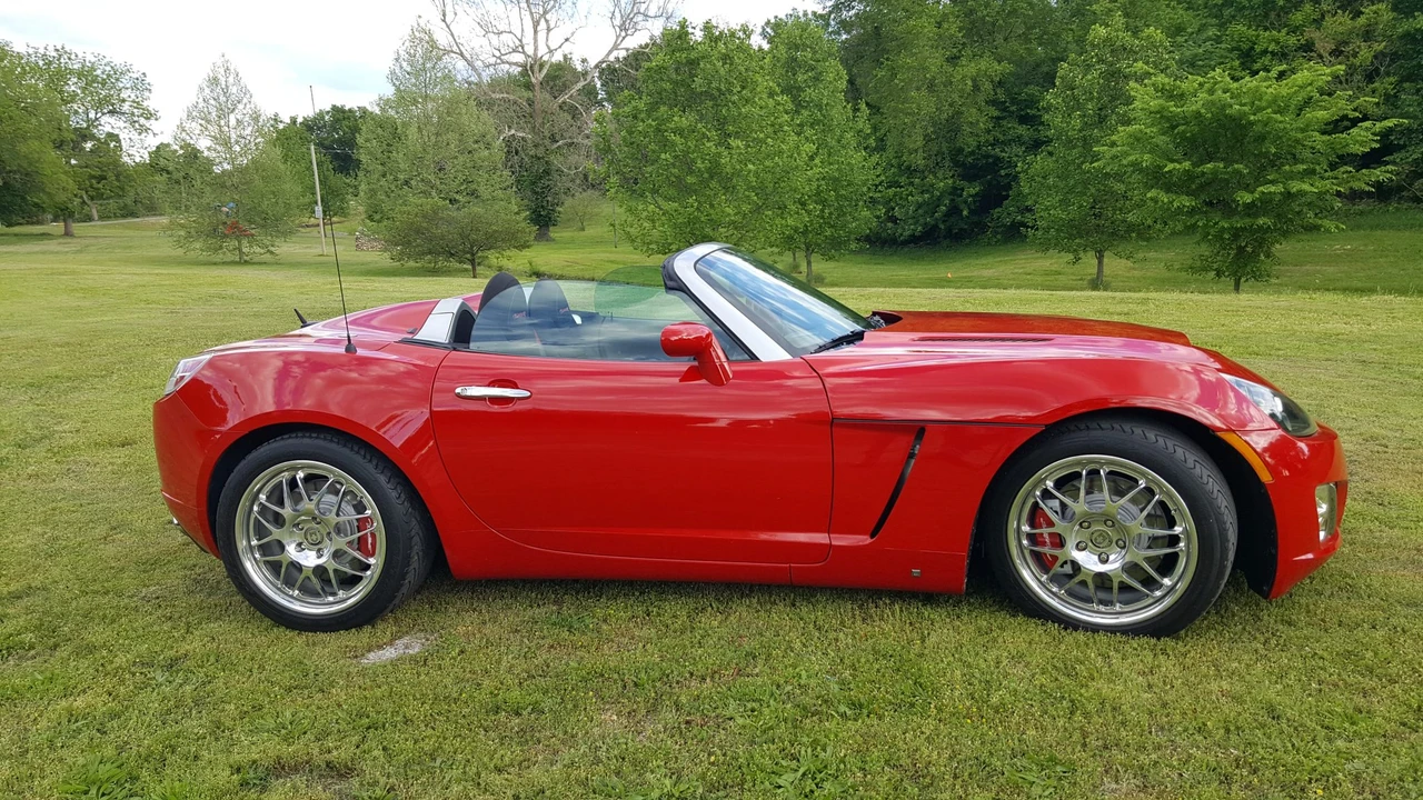 2007 Saturn Sky - Image 8 of 31