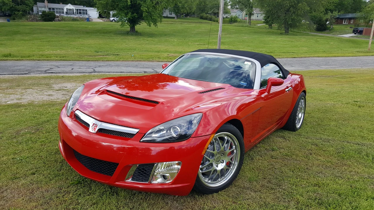 2007 Saturn Sky - Image 11 of 31