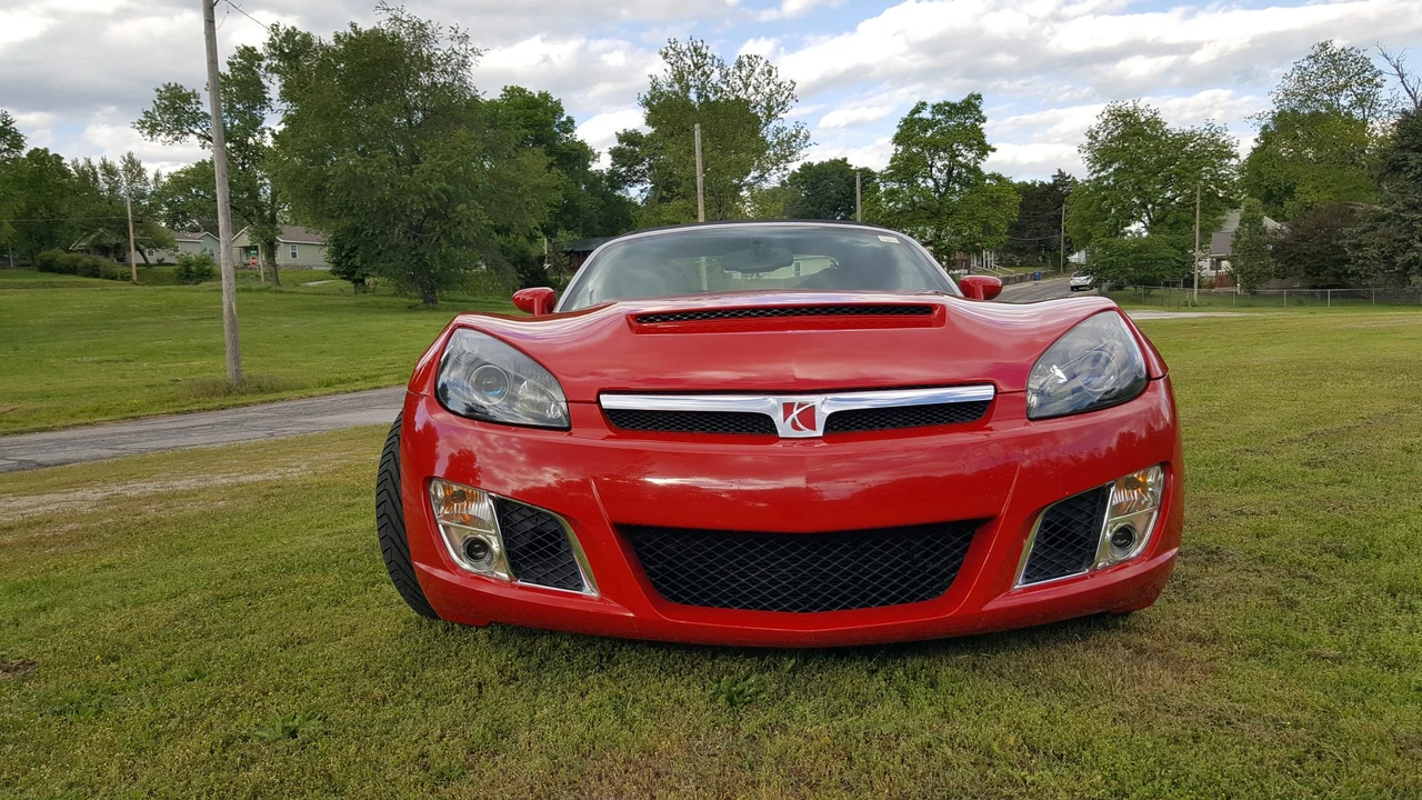 2007 Saturn Sky - Image 10 of 31
