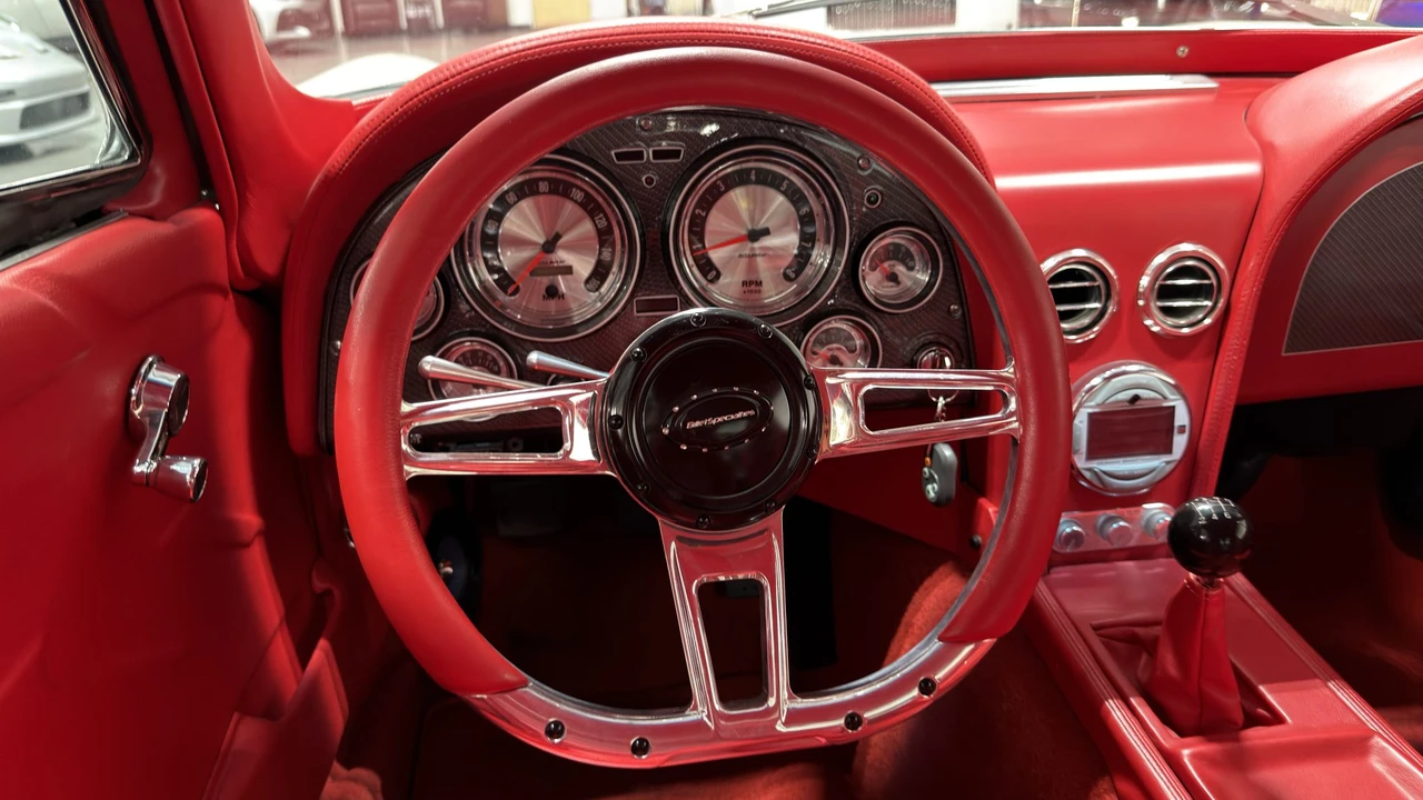 1963 Chevrolet Corvette C2 - Image 31 of 31