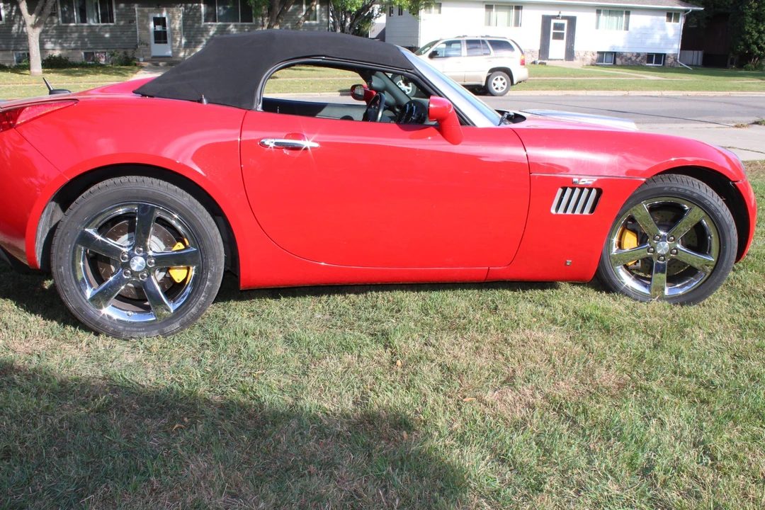 2009 Pontiac Solstice - Image 11 of 31