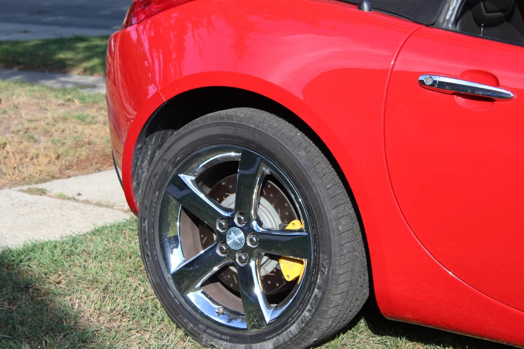 2009 Pontiac Solstice - Image 28 of 31