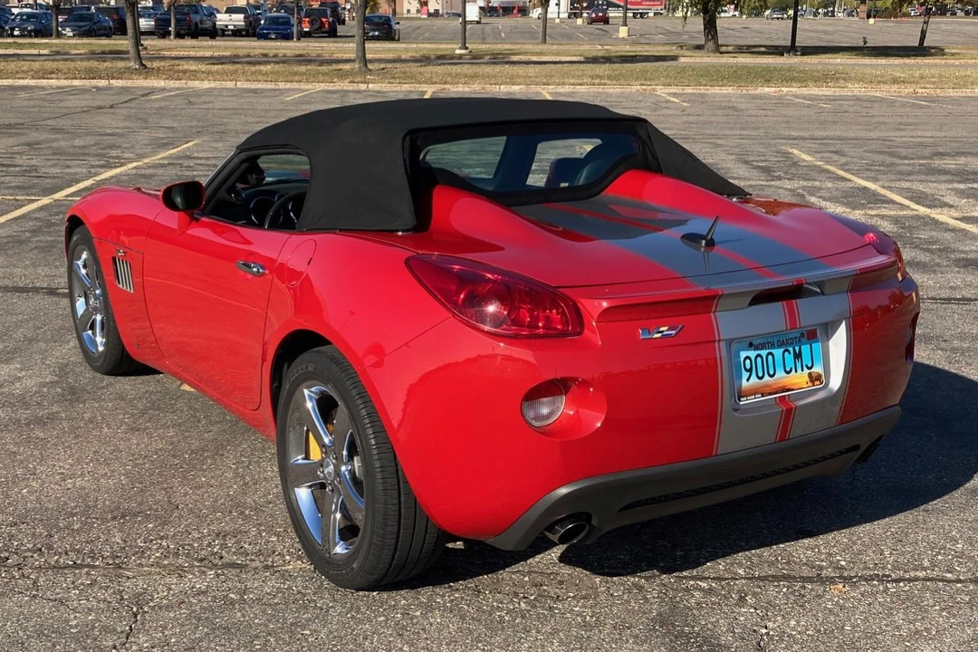 2009 Pontiac Solstice - Image 4 of 31