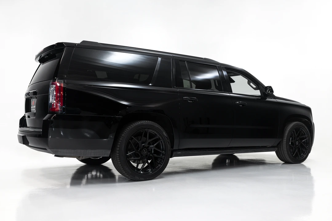 2019 GMC Yukon 4th Gen - Image 14 of 31