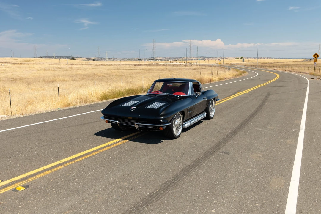 1963 Chevrolet Corvette C2 - Image 9 of 31