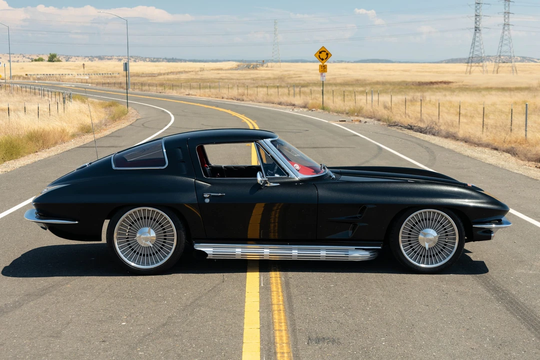 1963 Chevrolet Corvette C2 - Image 31 of 31