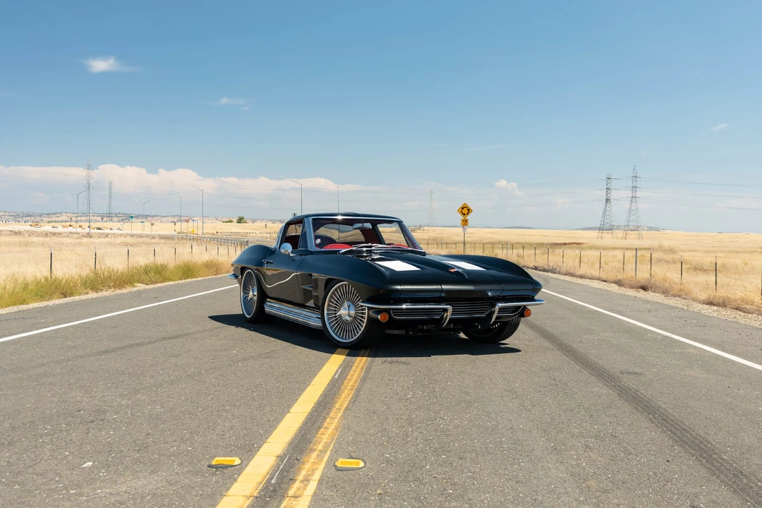 1963 Chevrolet Corvette C2 - Image 30 of 31