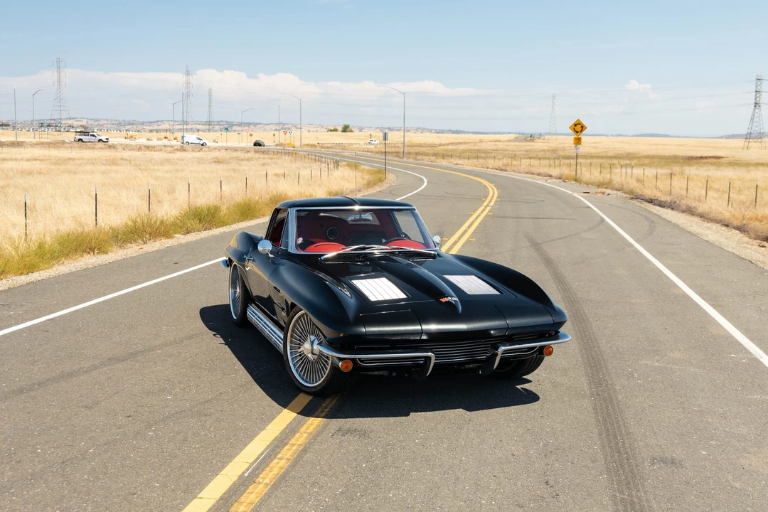 1963 Chevrolet Corvette C2 - Image 24 of 31