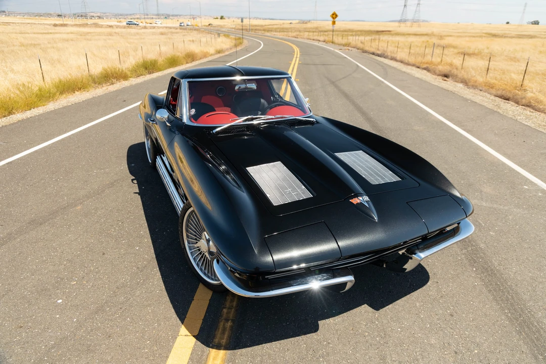 1963 Chevrolet Corvette C2 - Image 23 of 31