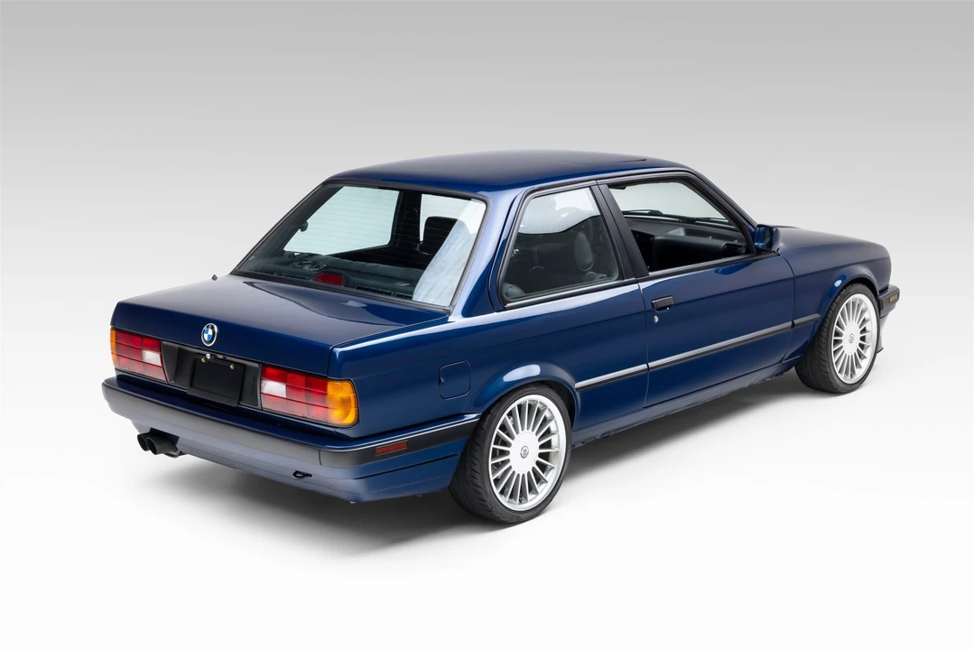 1989 BMW E30 3 Series - Image 13 of 31