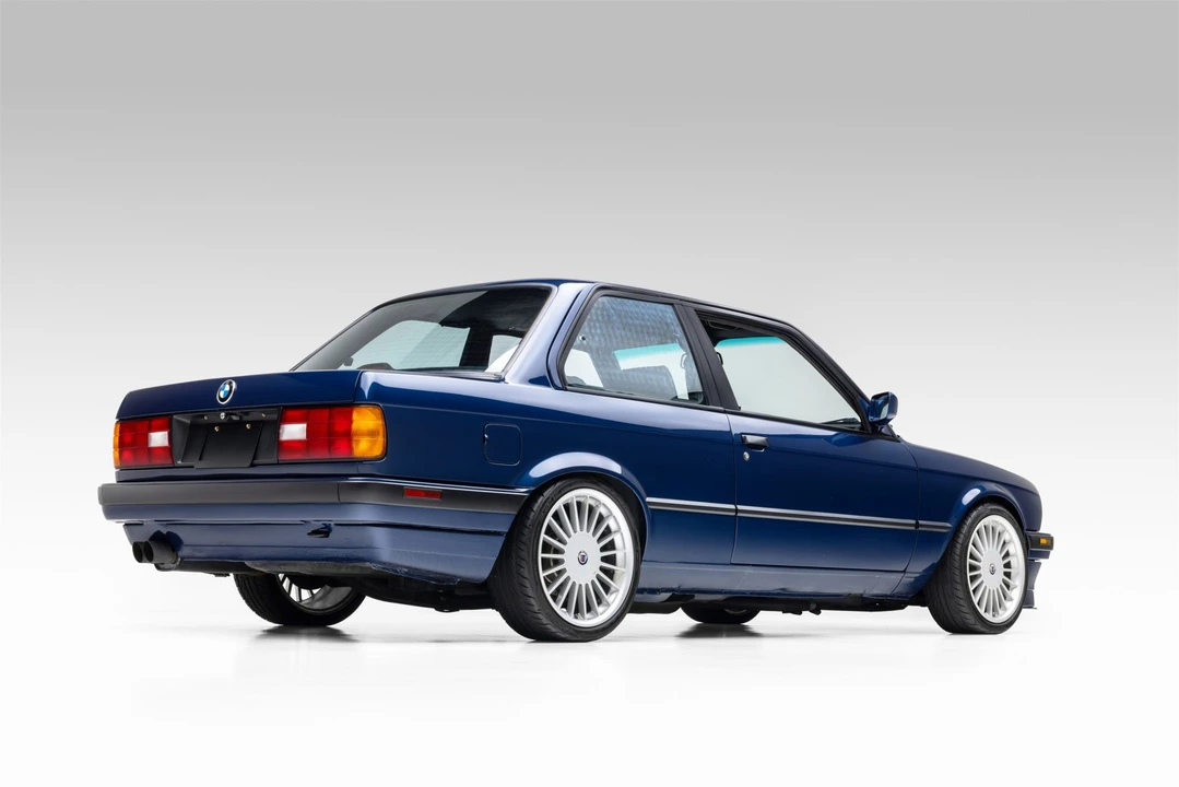 1989 BMW E30 3 Series - Image 11 of 31