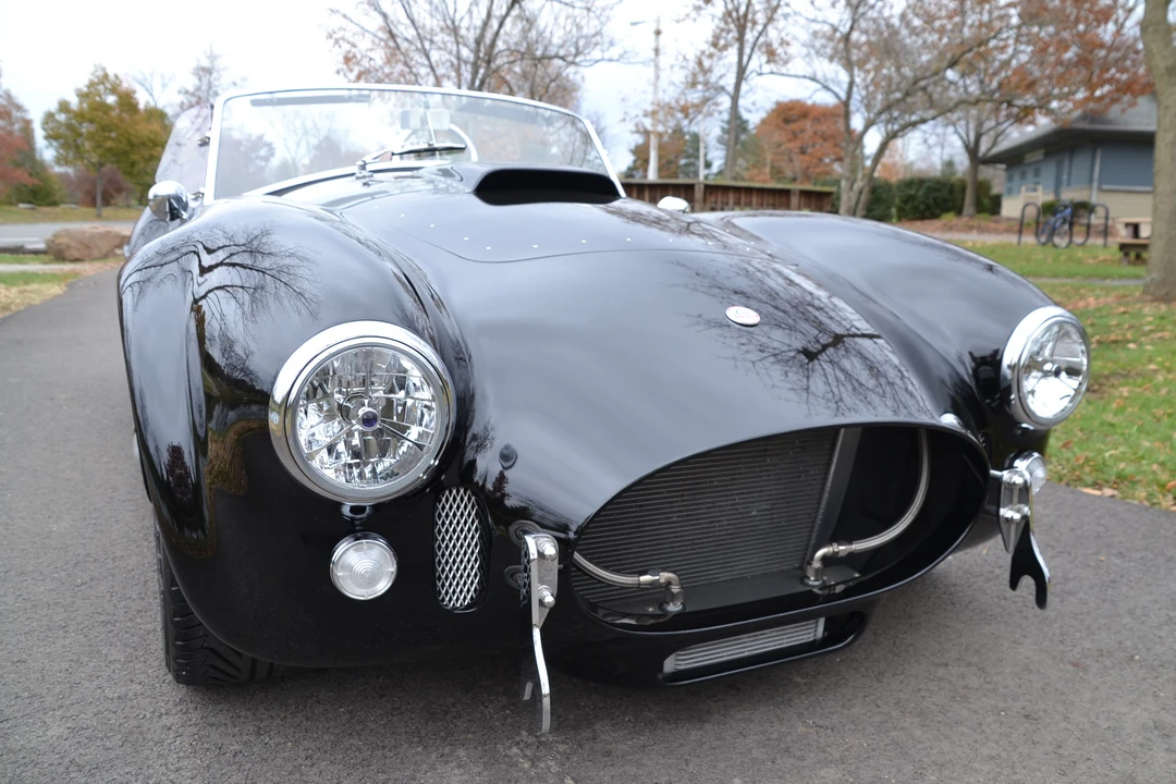 Shelby Cobra Replica - Image 12 of 31
