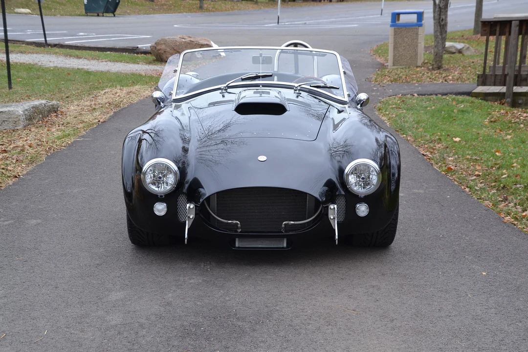 Shelby Cobra Replica - Image 20 of 31